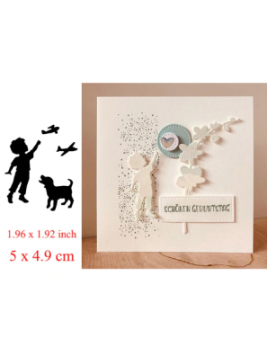 Dies petit garçon et son chien